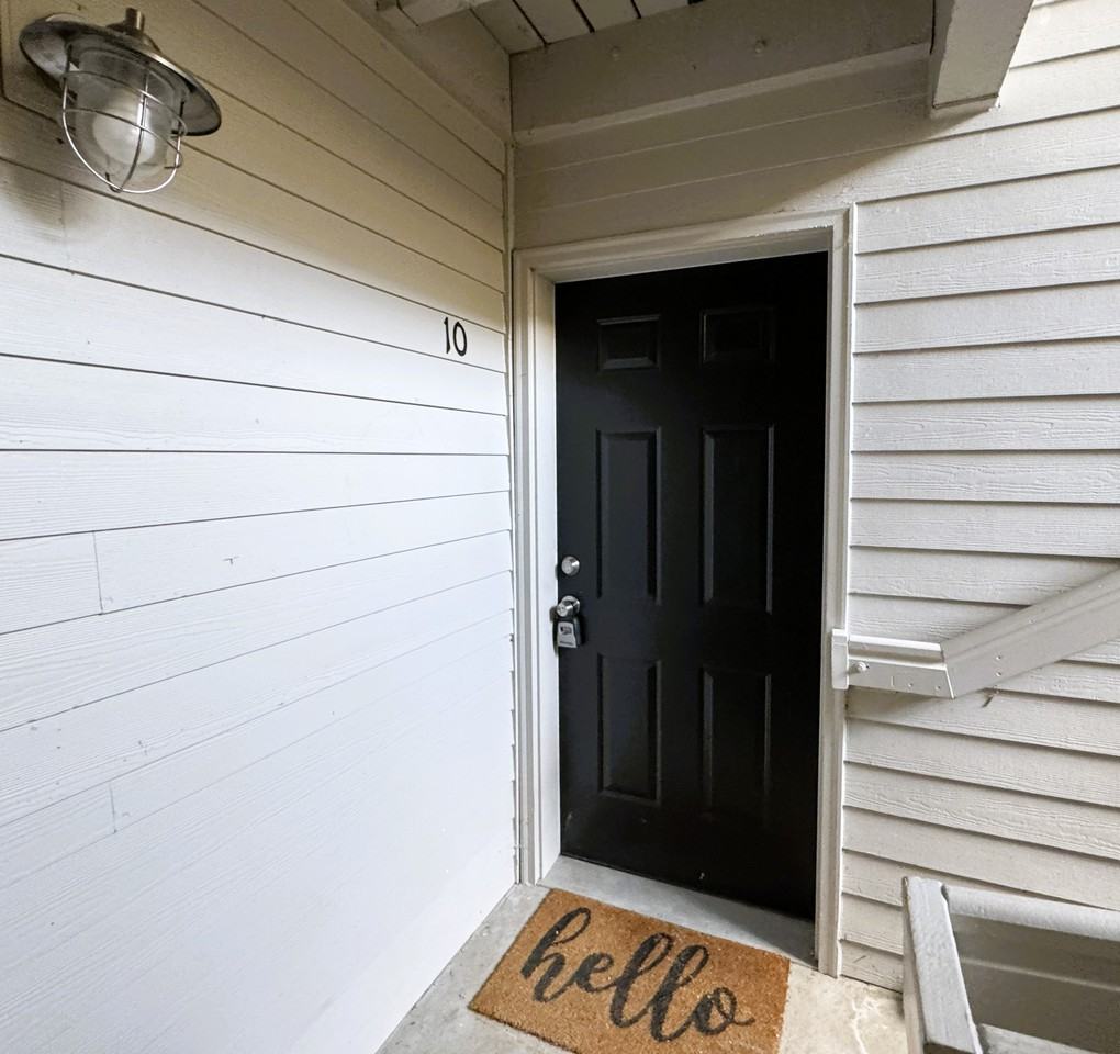 10620 Sw Davies Rd #10 - Photo 3 of 41
