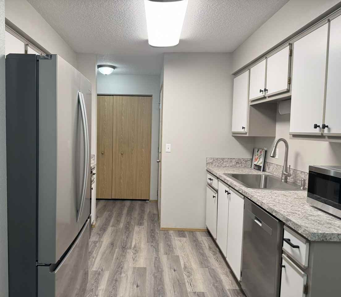 10620 Sw Davies Rd #10 - Photo 5 of 41