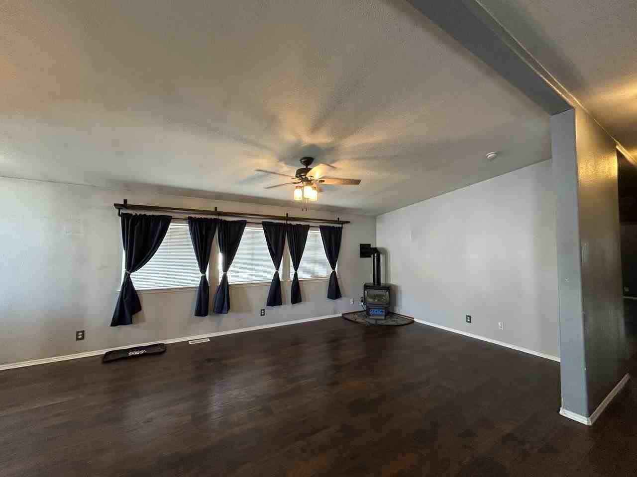 146 E A St #1 - Photo 3 of 30