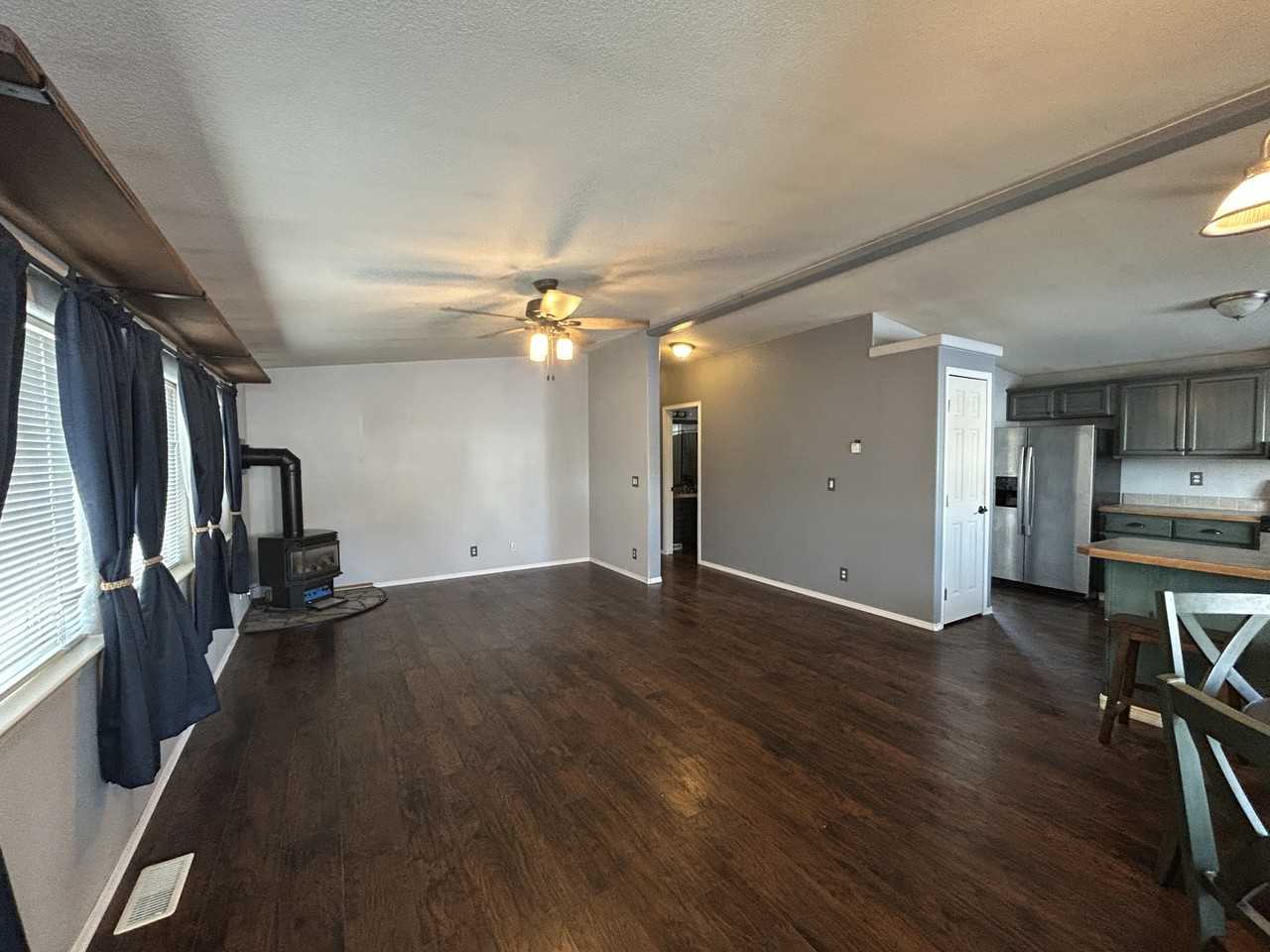 146 E A St #1 - Photo 5 of 30
