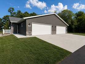 2901 Patch St - Photo 1 of 1