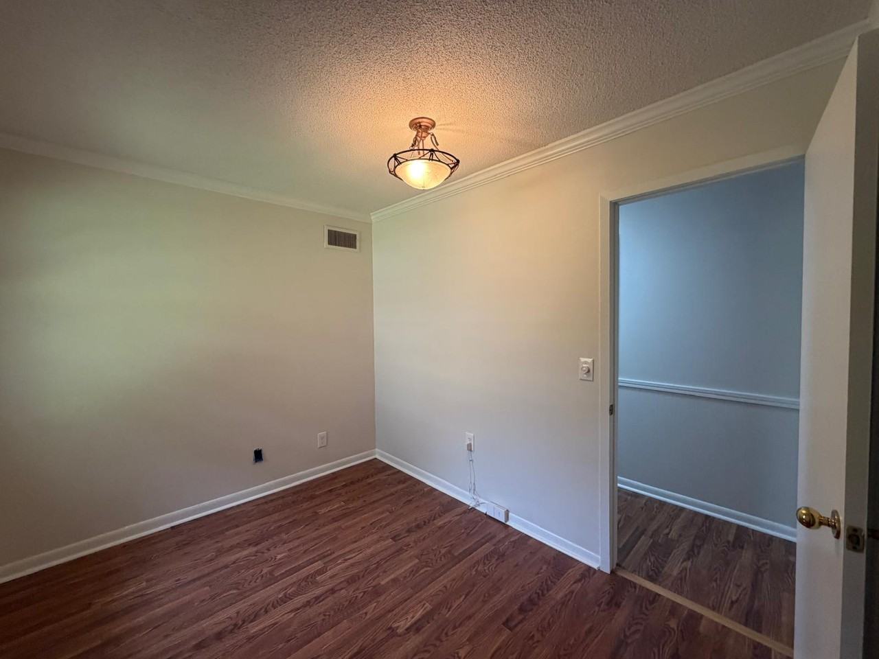 524 Graycroft Dr Sw #1 - Photo 6 of 29