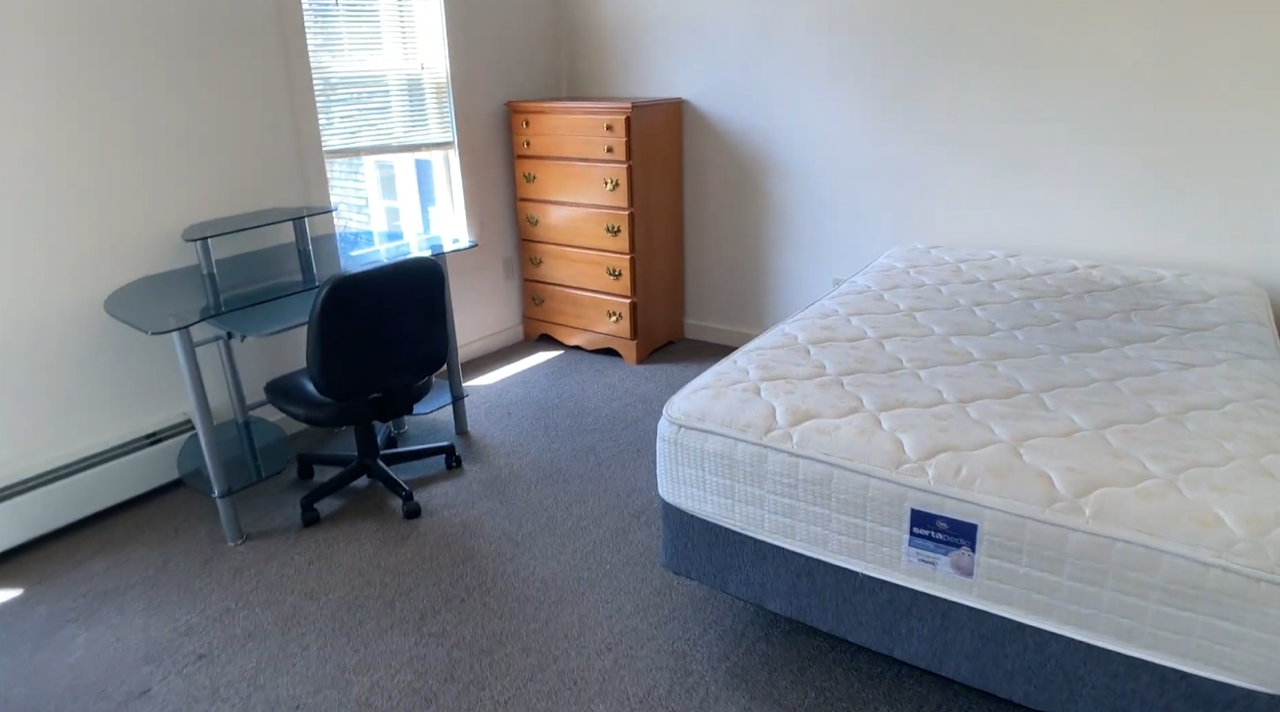 208 Williams St #1 - Photo 5 of 10
