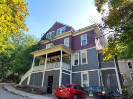 featured image of 125 Highland Pl #3