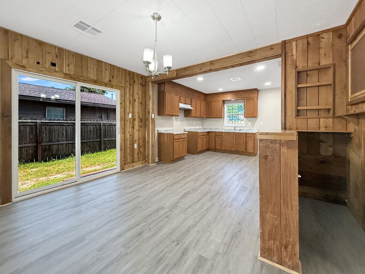 304 Stimpson Street #1 - Photo 5 of 19