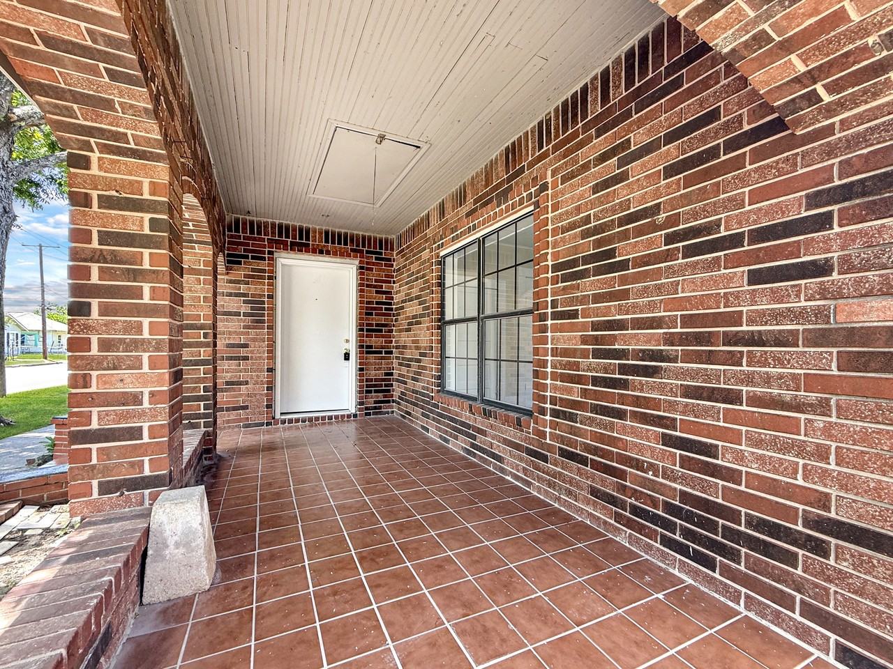 304 Stimpson Street #1 - Photo 6 of 19