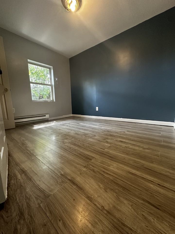 8 Clifton St #1 - Photo 6 of 17