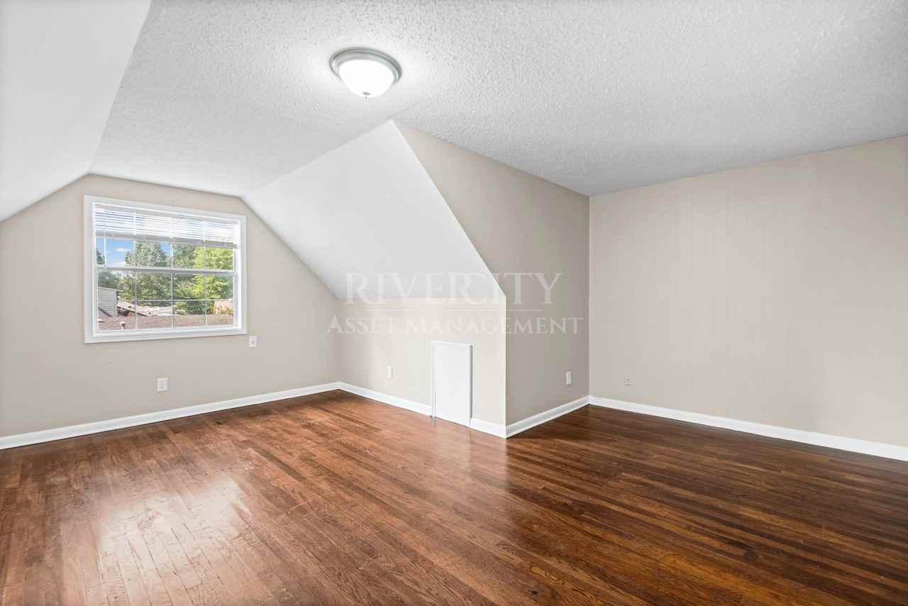 3256 Starsdale St #1 - Photo 6 of 17