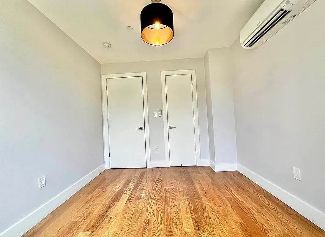 680 East 21st Street #4 - Photo 7 of 7