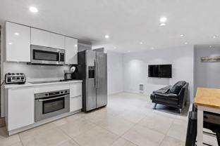 Renfrew St & E Hastings St - Photo 1 of 1