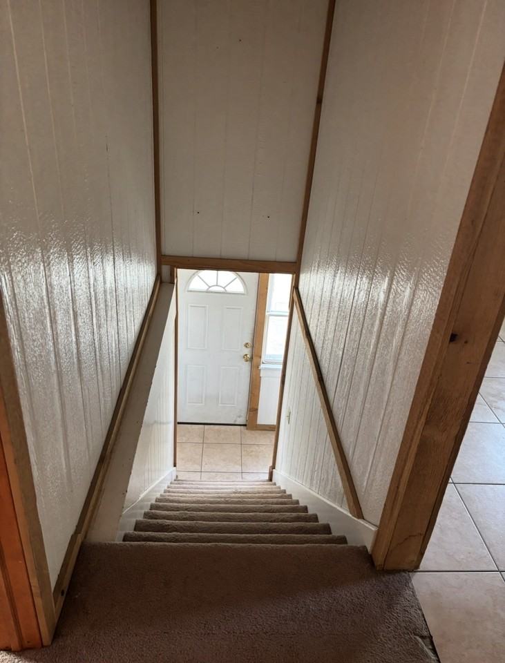 1010 Laramie St #1010B - Photo 2 of 8