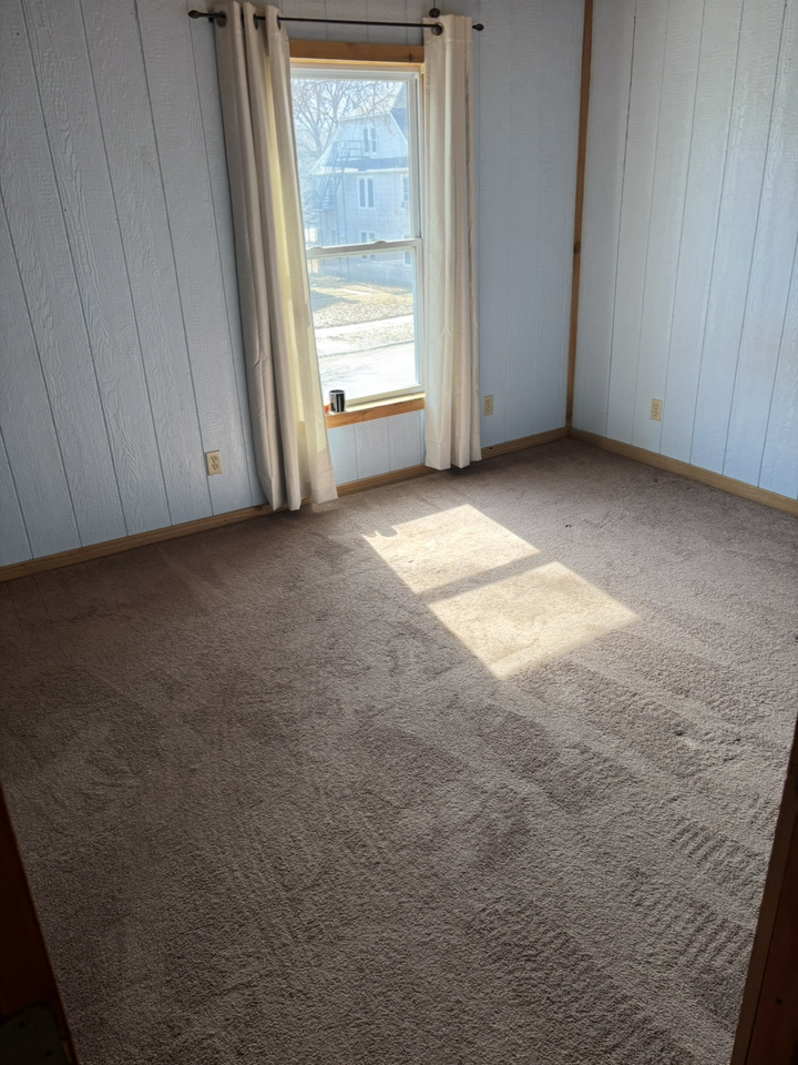 1010 Laramie St #1010B - Photo 7 of 8