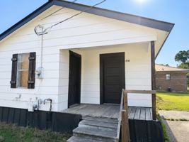 featured image of 716 18th St N