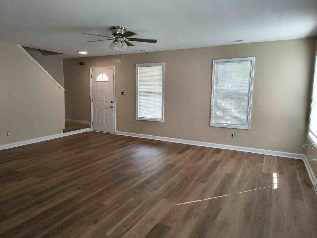 2408 Gelsinger Ave - Photo 7 of 12