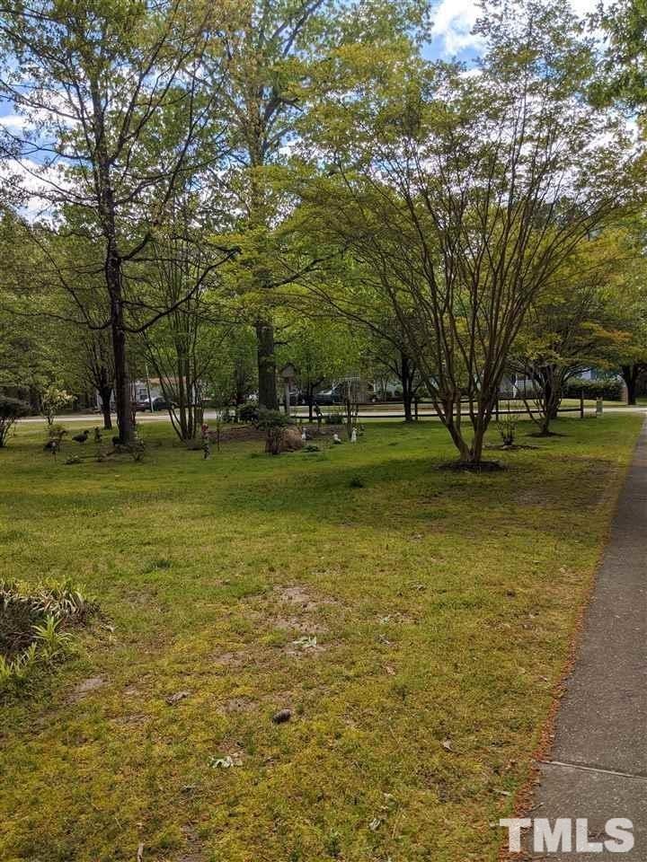 139 Green Dr - Photo 4 of 10