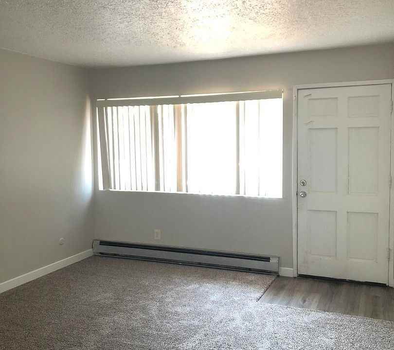 4716 Se 83rd Ave - Photo 3 of 4