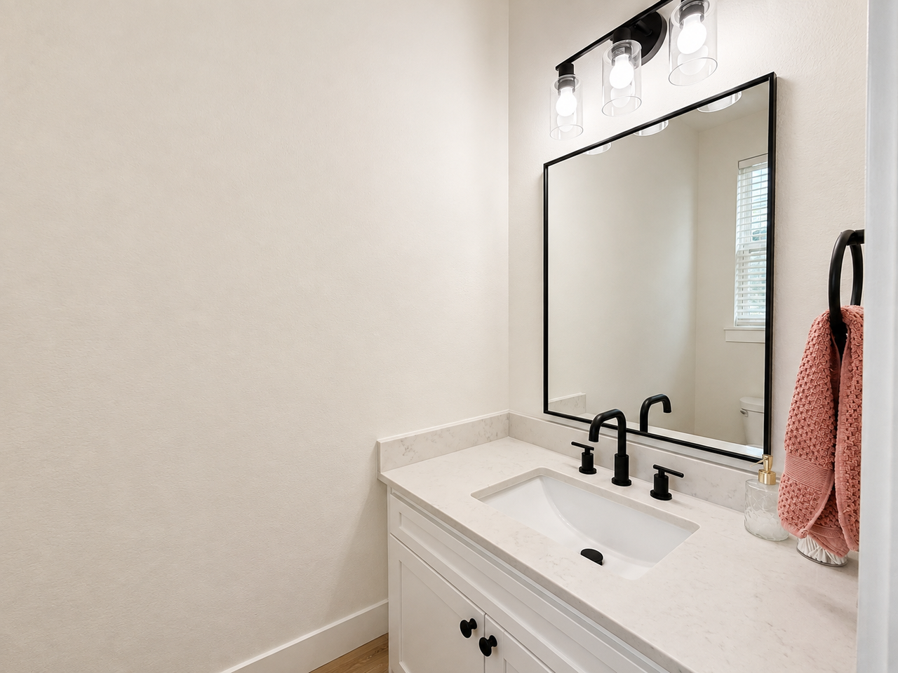 2218 Polk St - Photo 7 of 26