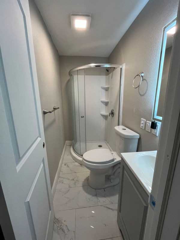 24301 E Colonial Dr ##2 - Photo 4 of 6