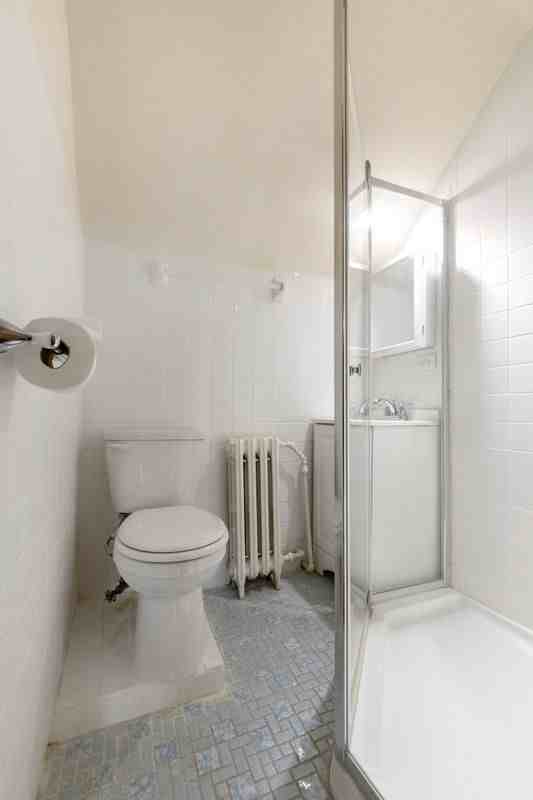 675 E 31st St ##2 - Photo 5 of 6