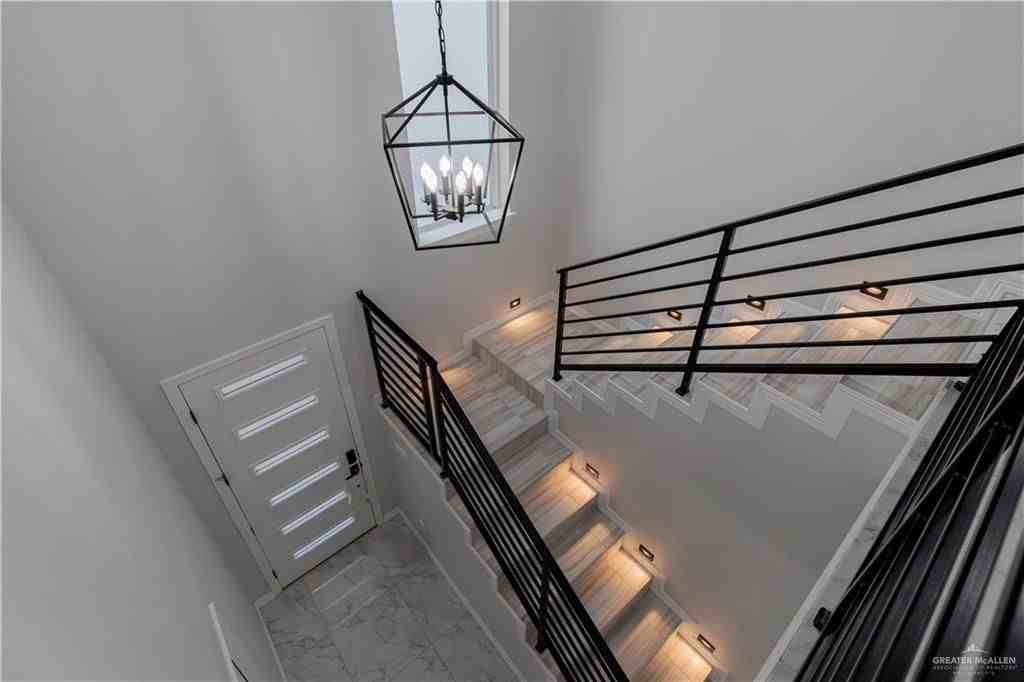 5504 N Crown Pt - Photo 7 of 15