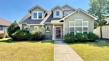 featured image of 6622 N Cornwall St
