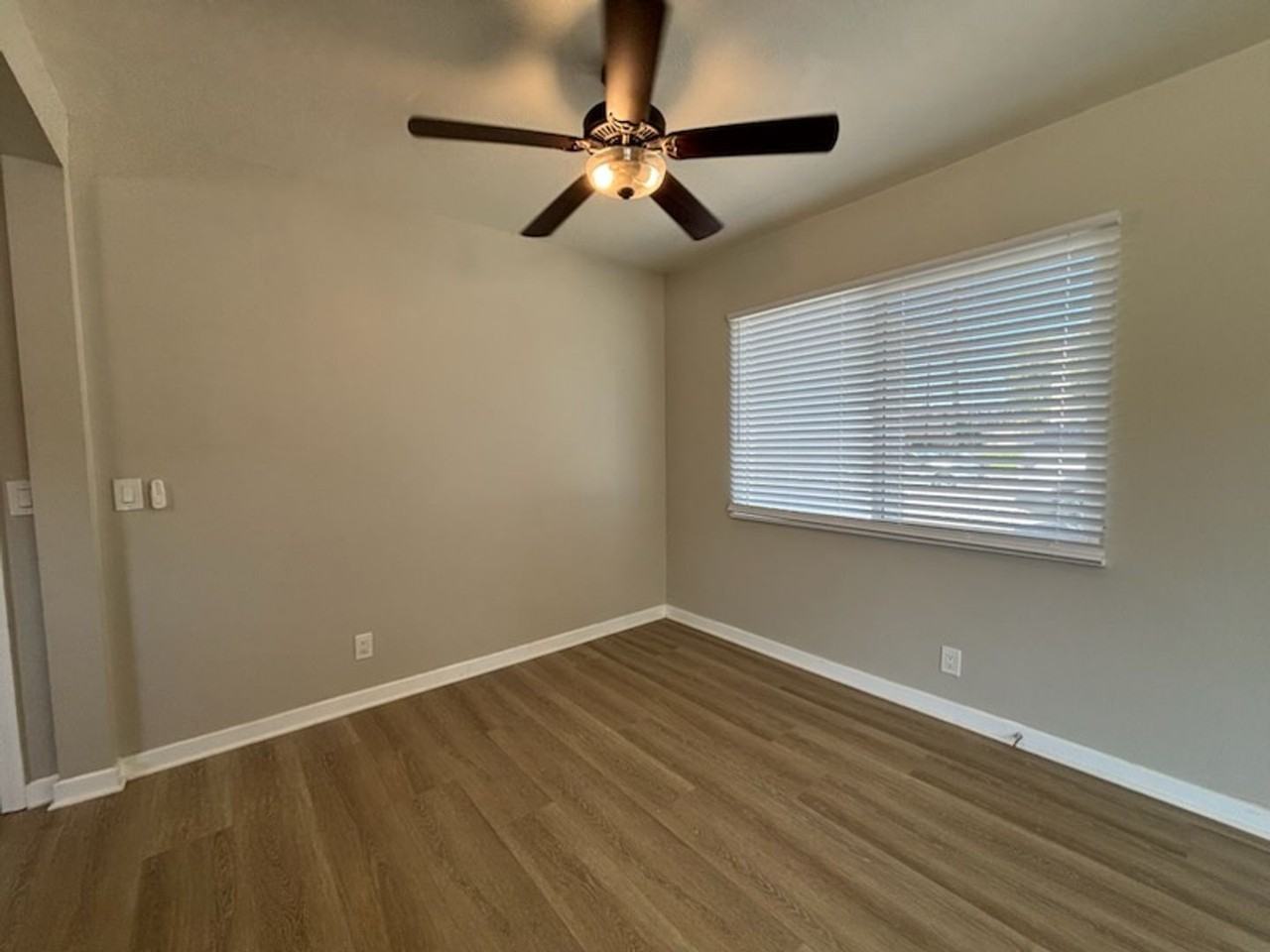 1790 W Linden St #1 - Photo 4 of 18