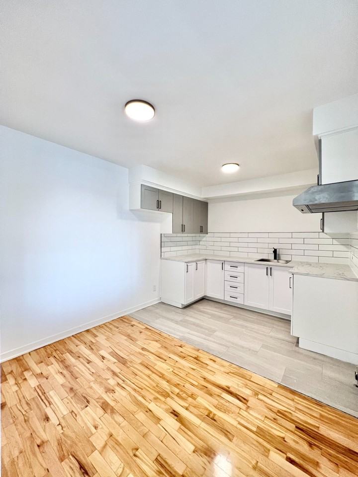 700 Gordon - Photo 5 of 29