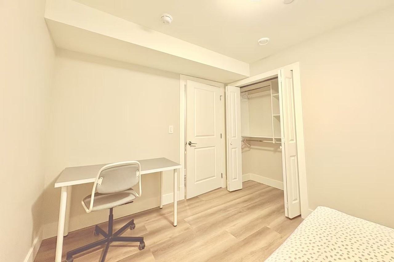 4137 West 12th Avenue - Photo 4 of 8