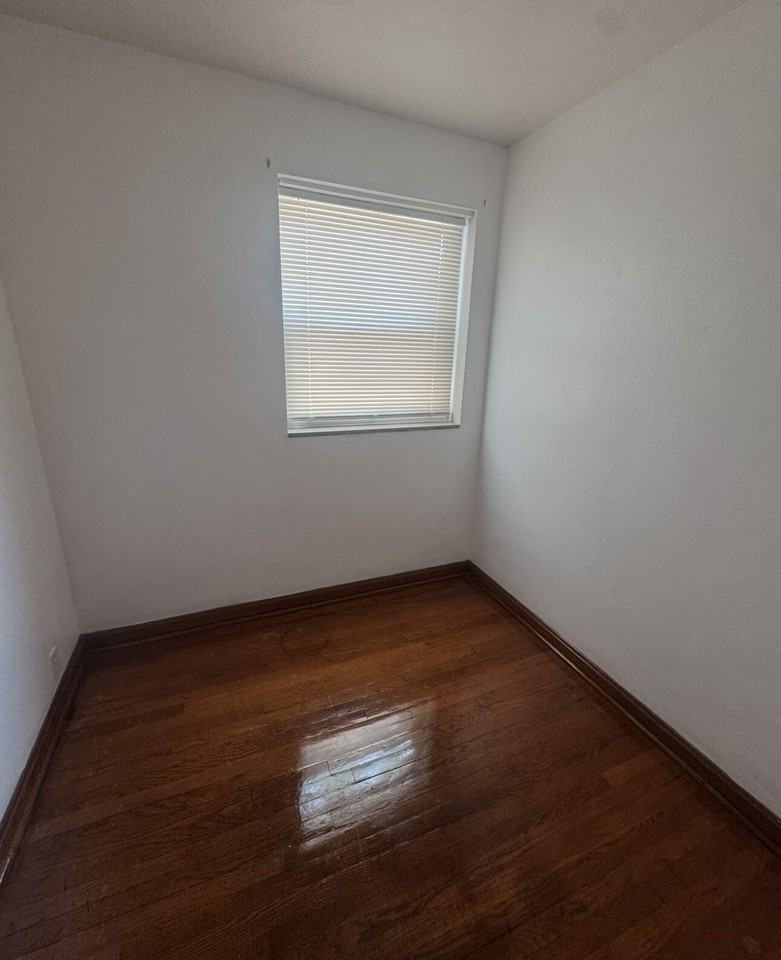 5801 Devonshire Ave - Photo 6 of 9