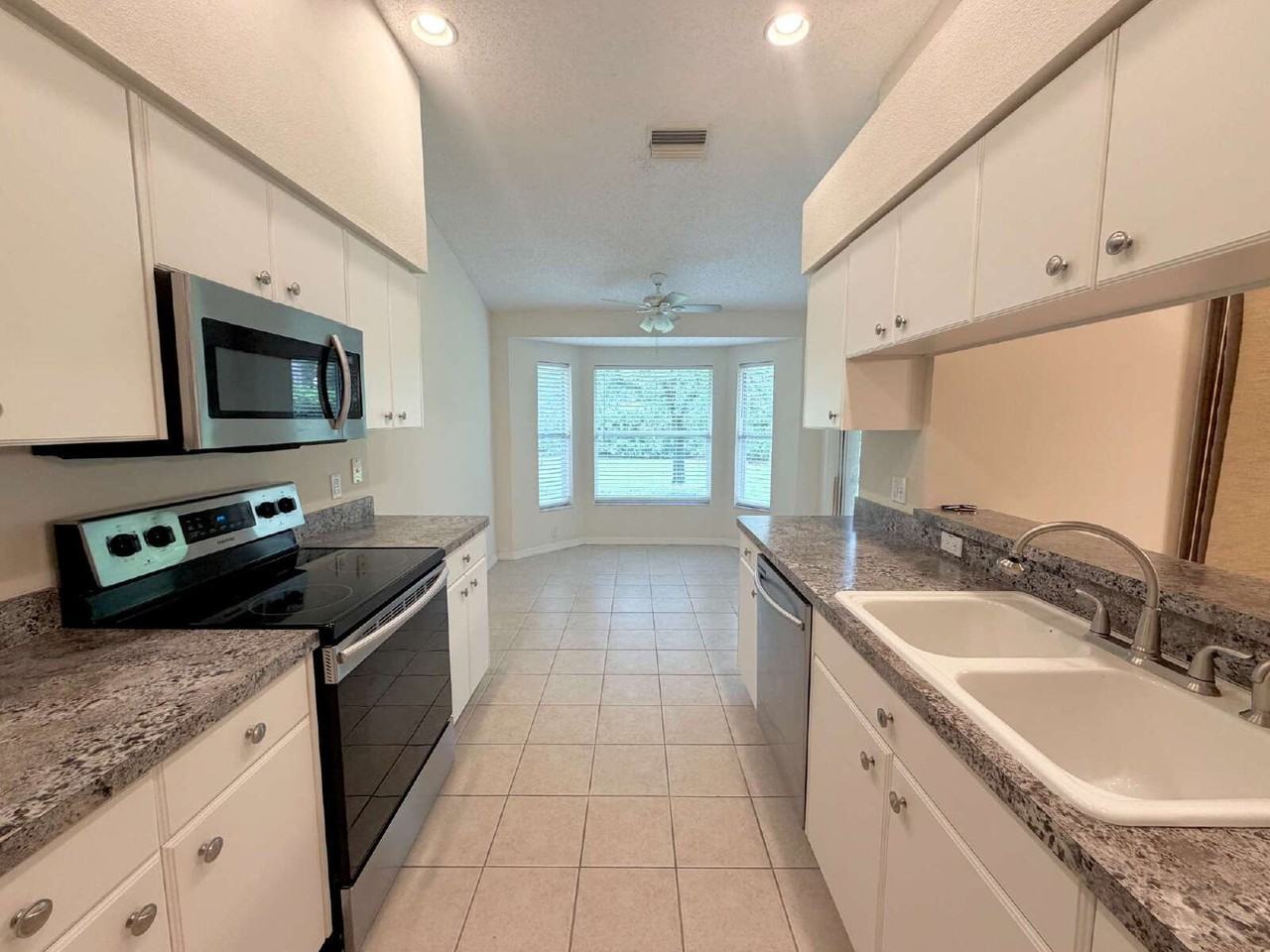 12206 Arron Ter - Photo 6 of 22