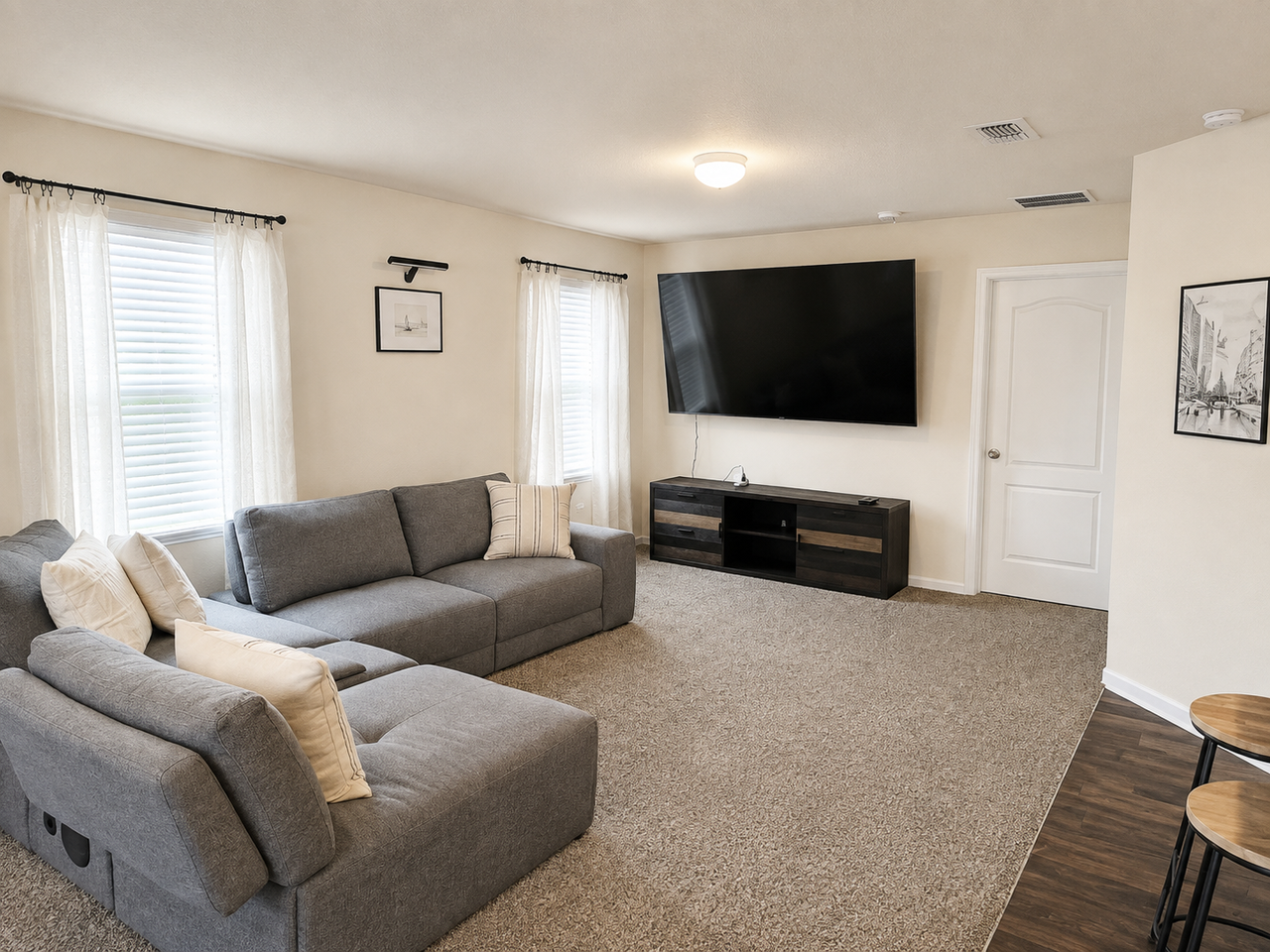 2681 Oak Stream Dr - Photo 4 of 9