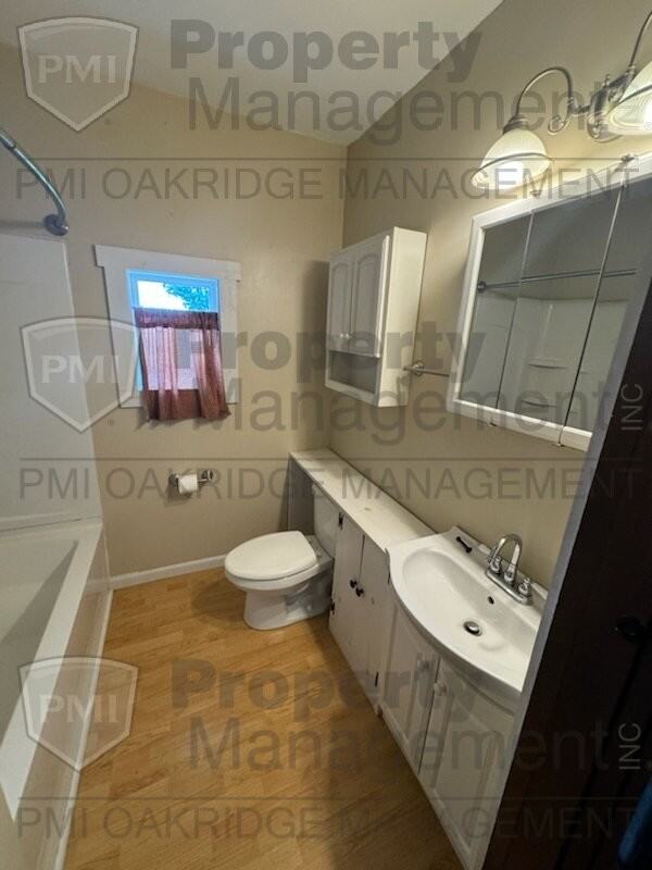 1660 Mckaig Rd - Photo 7 of 9