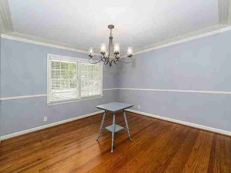 1823 Marilon Dr - Photo 7 of 22