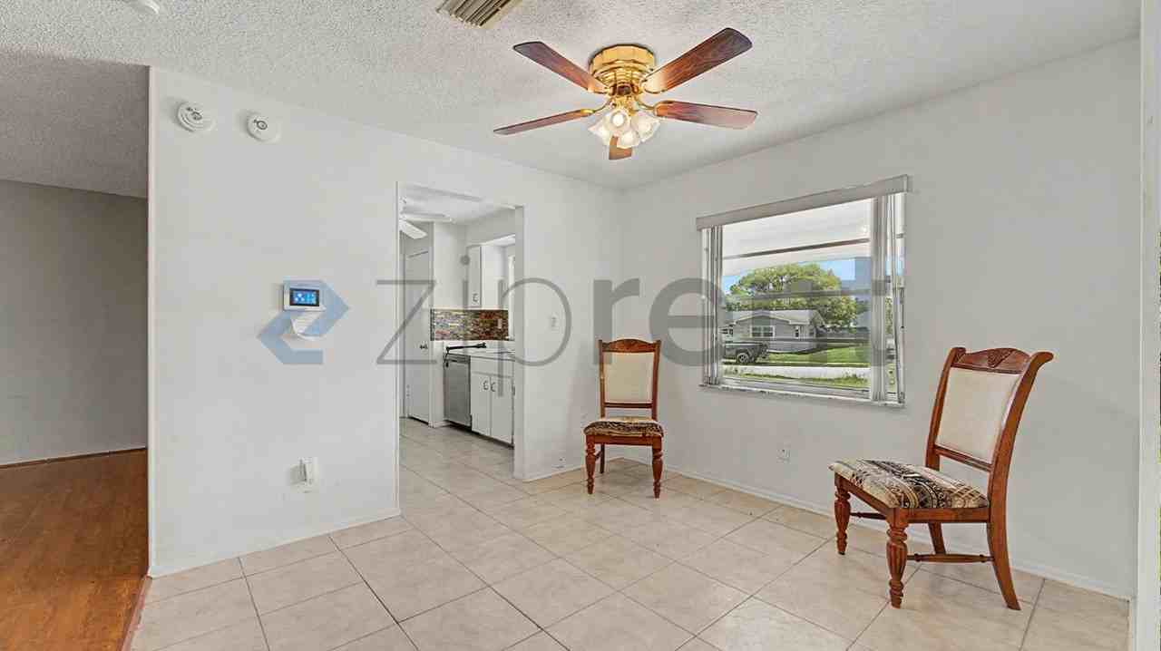 9356 Chase St - Photo 4 of 34