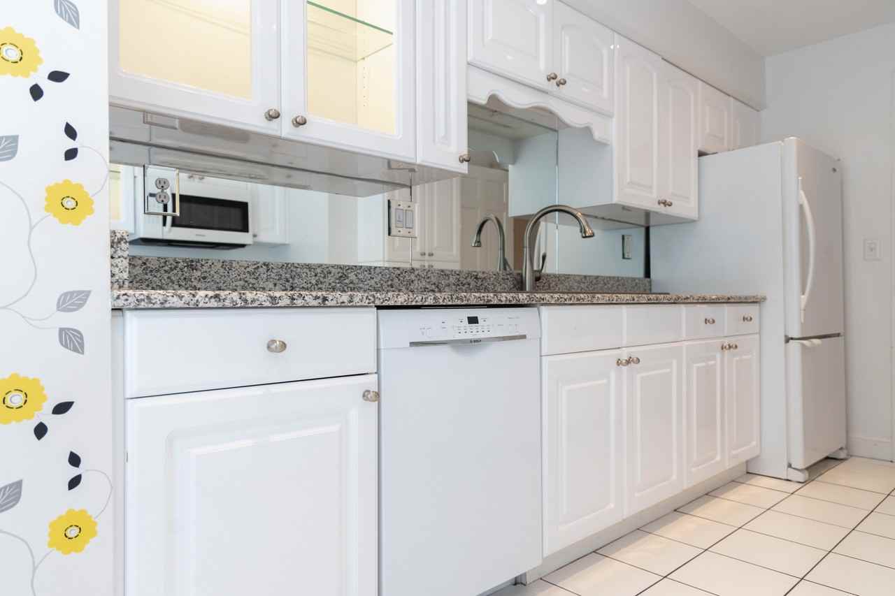 817 Botetourt Gdns #NA - Photo 6 of 48