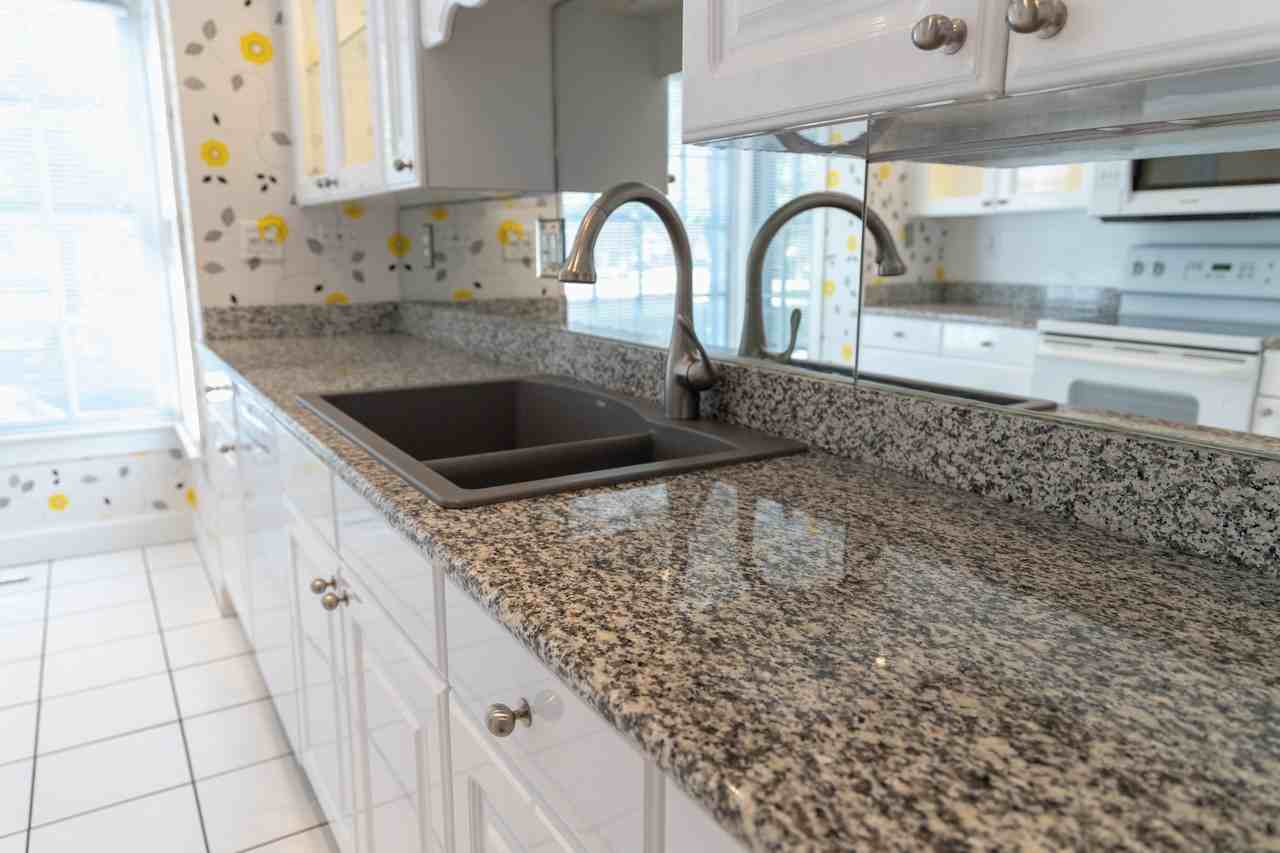 817 Botetourt Gdns #NA - Photo 7 of 48