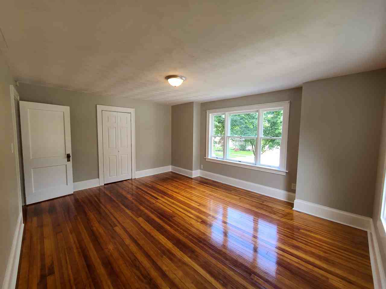 1114 N Madison St #1 - Photo 2 of 25