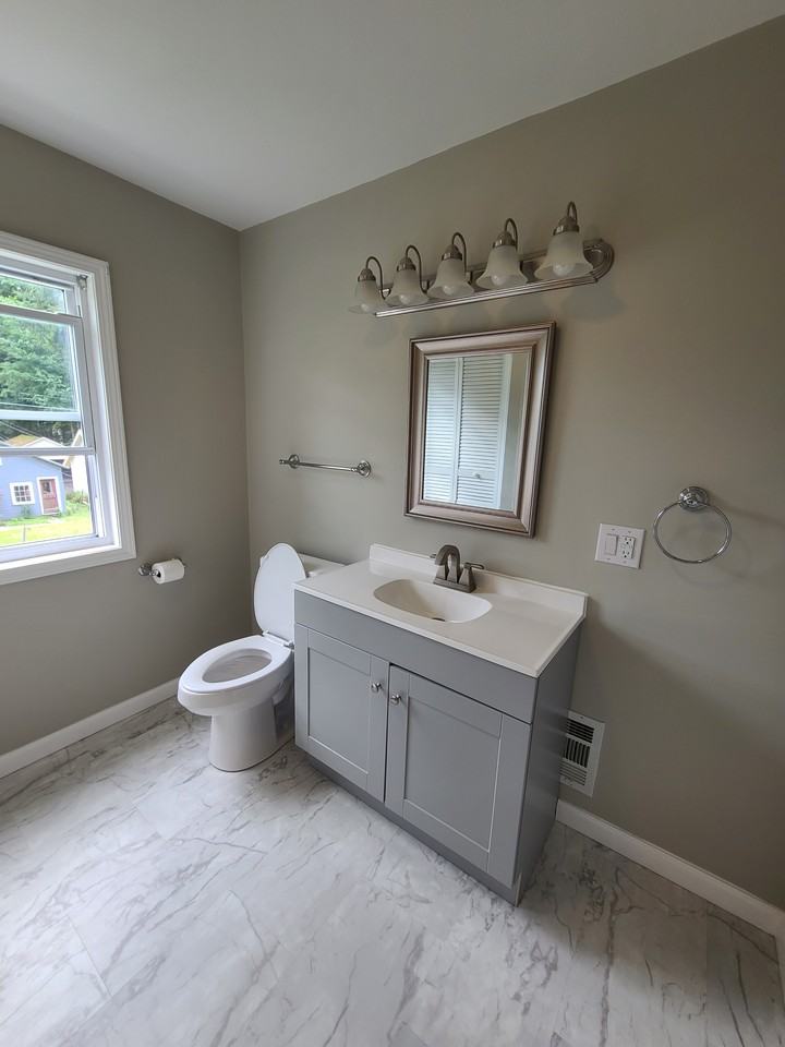 1114 N Madison St #1 - Photo 6 of 25