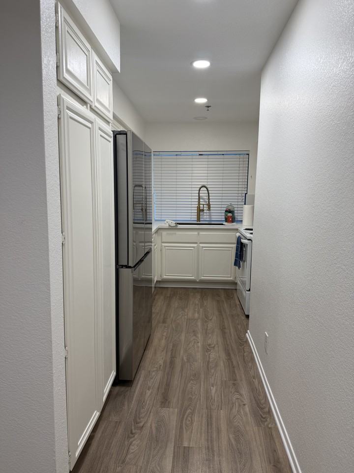 5805 Oak Bend Ln #207 - Photo 4 of 16
