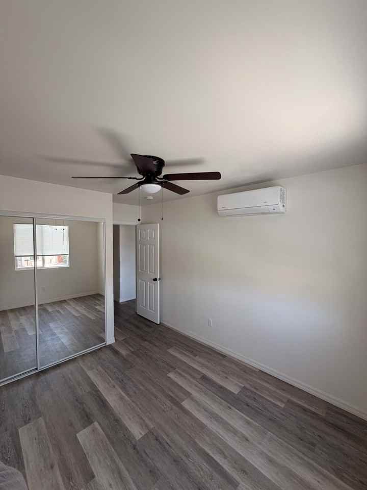 7123 Arillo St - Photo 4 of 6