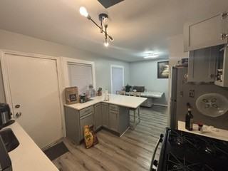 S Jeffery Ave - Photo 3 of 9