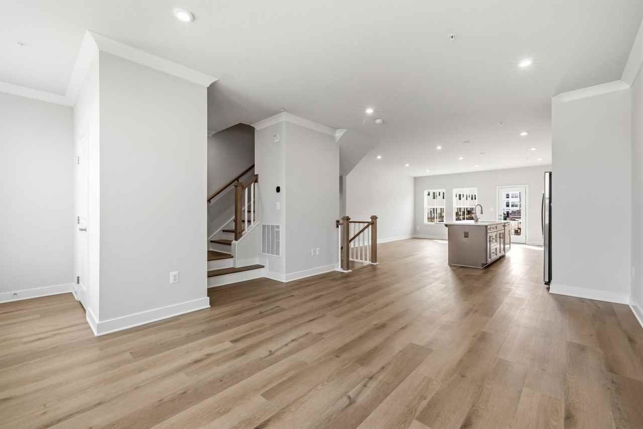 2268 Waterfront Way - Photo 5 of 18