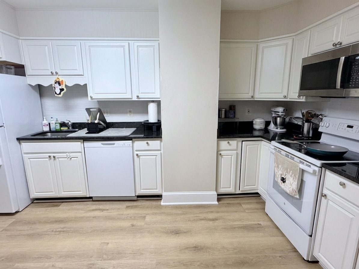 411 N Rock Glen Rd #2 - Photo 5 of 10