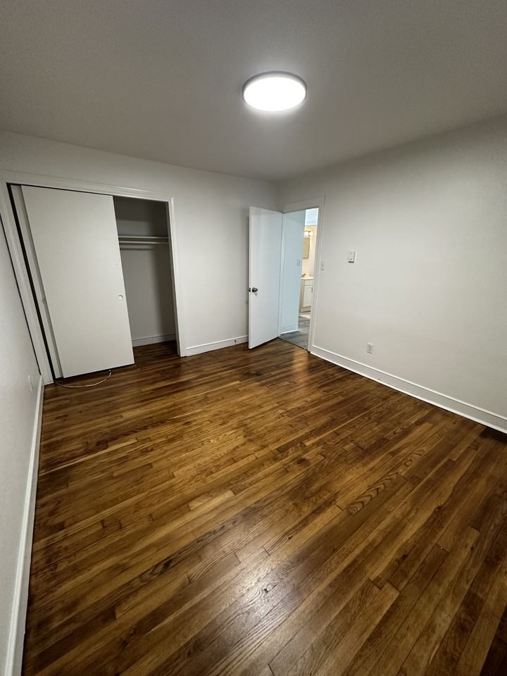 15 Patrick Henry St #16 - Photo 4 of 6