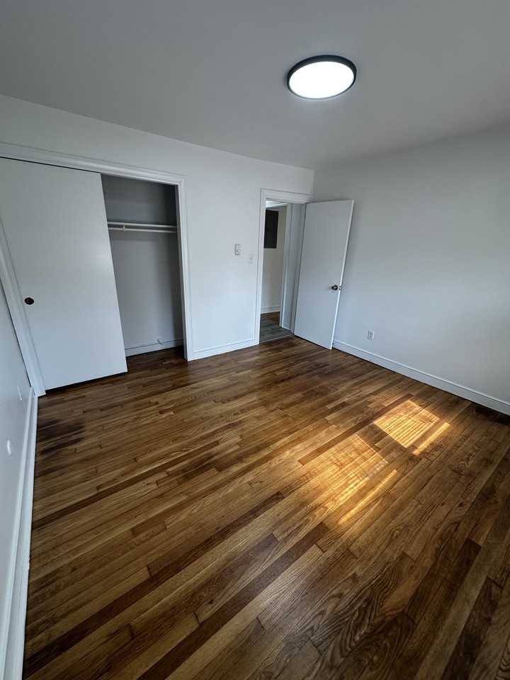 15 Patrick Henry St #16 - Photo 5 of 6