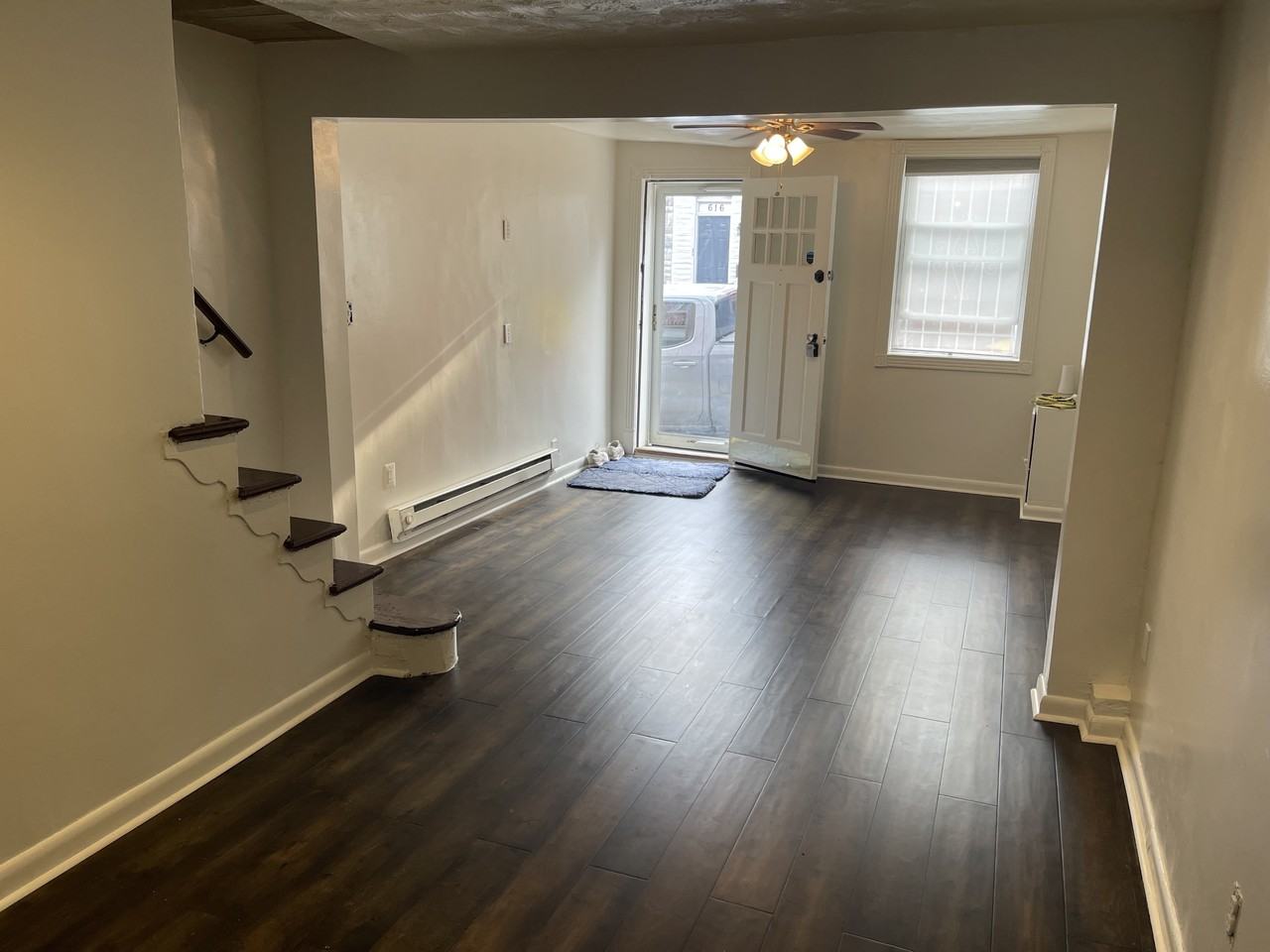 615 S Rose St #1 - Photo 3 of 18