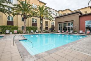 featured image of 3700 Beacon Ave