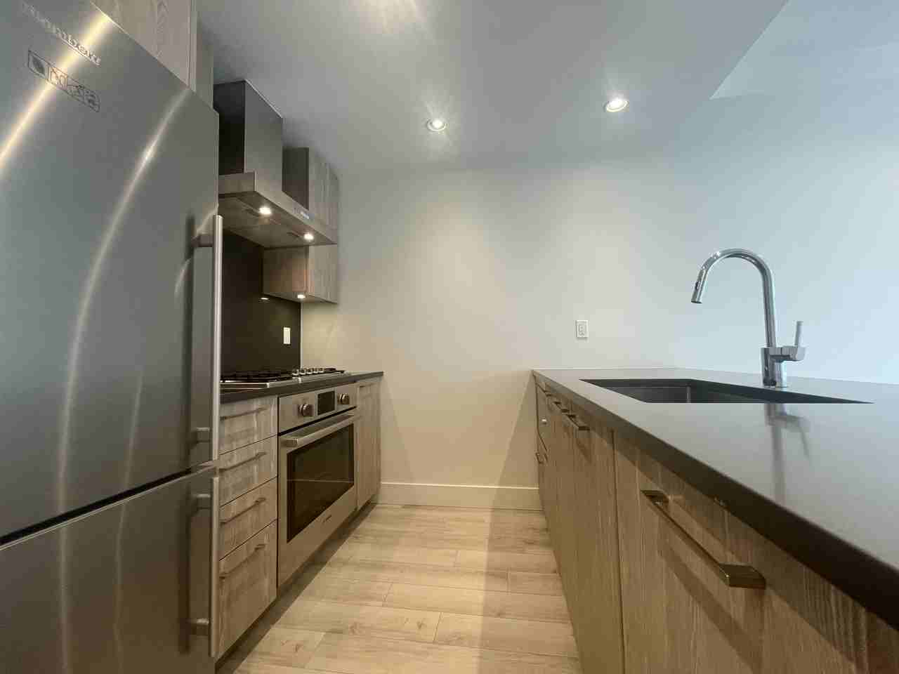 10780 Number 5 Road - Photo 3 of 18