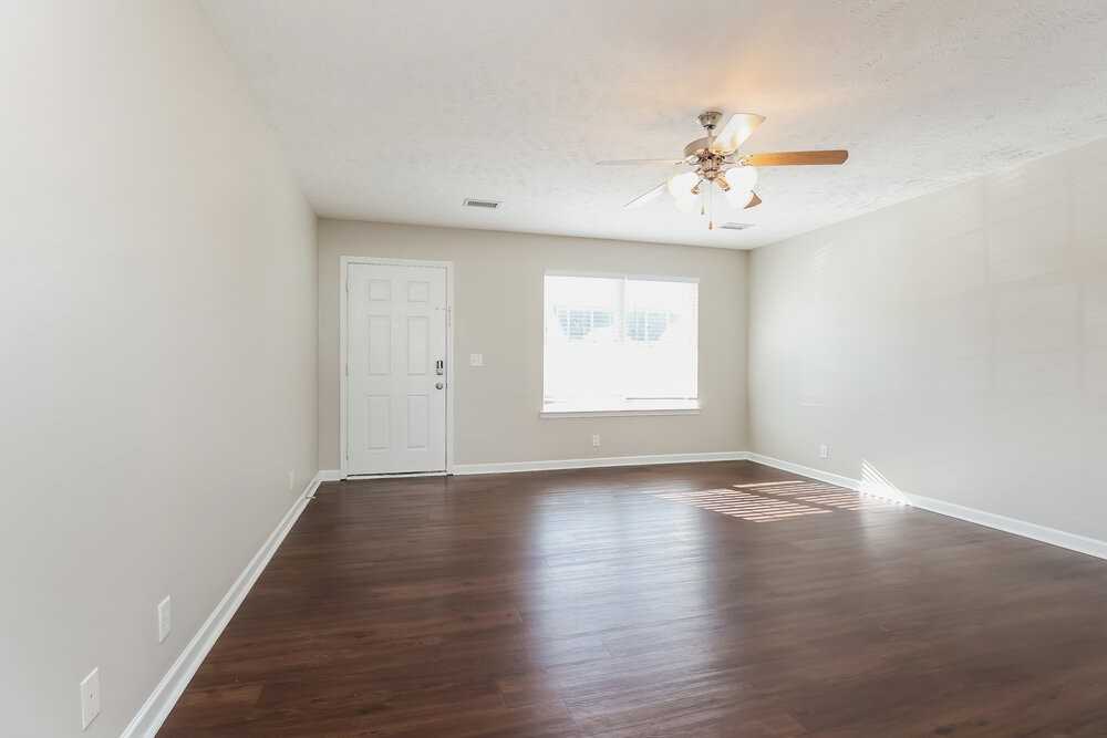 3734 Chipara Dr - Photo 4 of 17