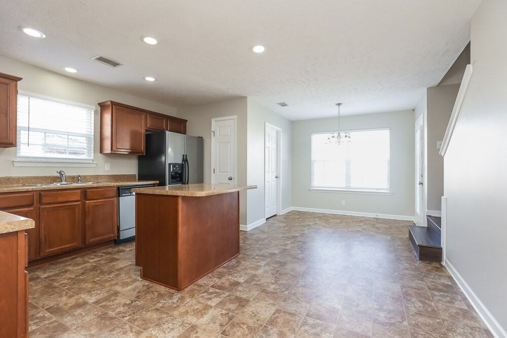 3734 Chipara Dr - Photo 7 of 17